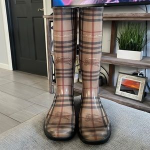 Tall Burberry rain boots